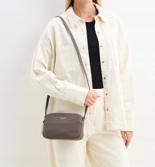 Torebka listonoszka damska David Jones skóra ekologiczna