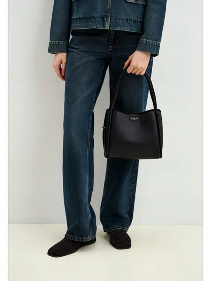 David Jones torebka damska klasyczna kuferek czarny