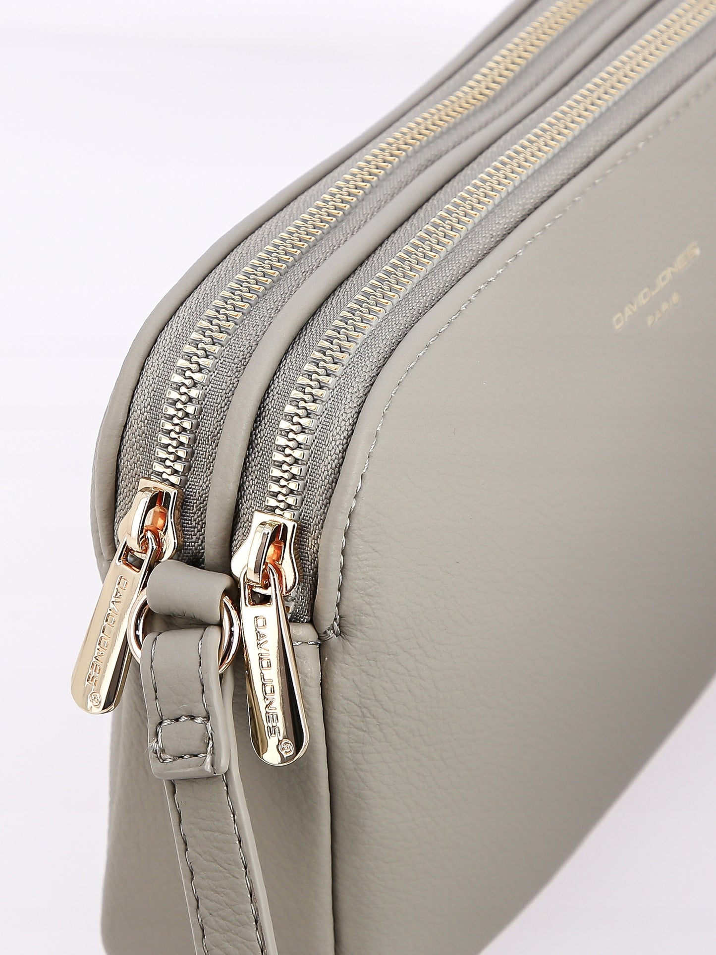 Torebka listonoszka damska David Jones skóra ekologiczna