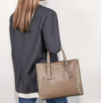 David Jones torebka damska klasyczna kuferek