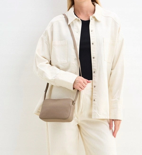 Torebka listonoszka damska David Jones skóra ekologiczna