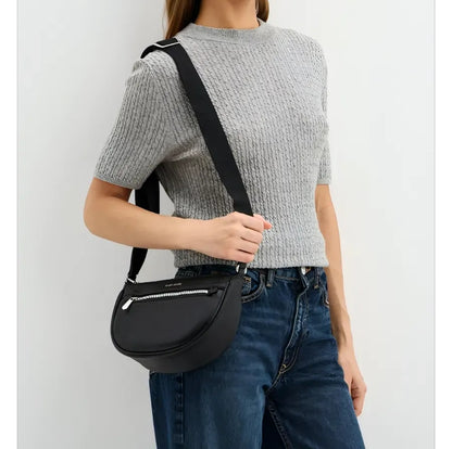 David Jones Damen-Umhängetasche, schwarzes Kunstleder 